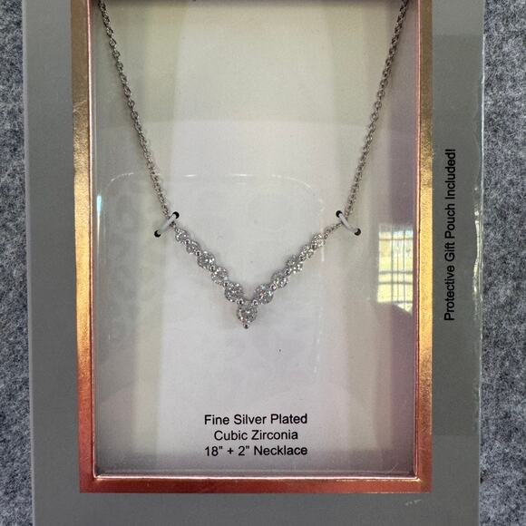 Fine Silver Plated Cubic Zirconia Necklace - 18" Chain w/ Gift Pouch NWT Gift - Picture 2 of 4